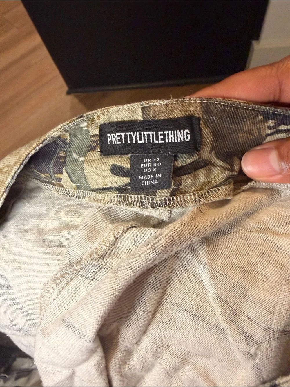 PrettyLittleThing Men's Camo Cargo Pants - Beige & Green